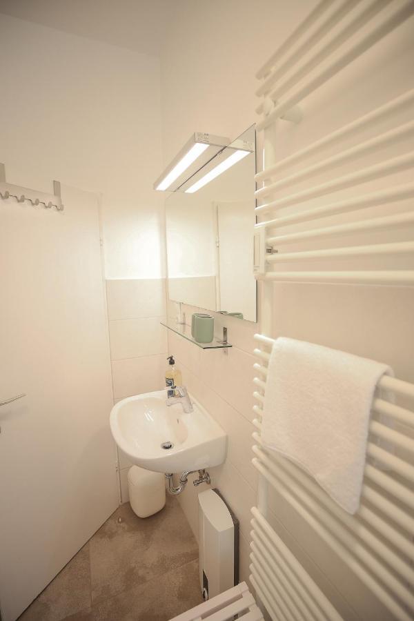 Zentrale Designoase Apartment Hamburg Bagian luar foto
